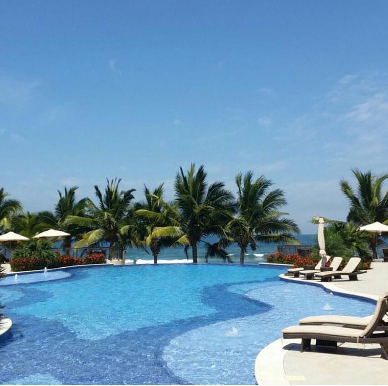 Playa Escondida Beach Club Тела Екстериор снимка